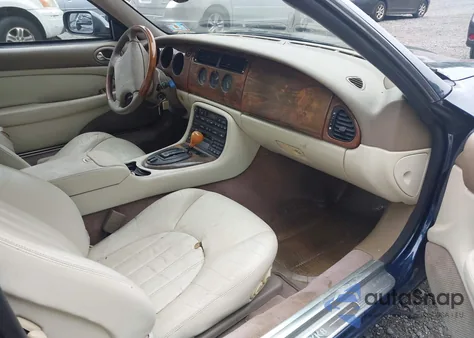 2000 Jaguar Xk8 from USA, damaged, VIN SAJJA42C5YNA10364